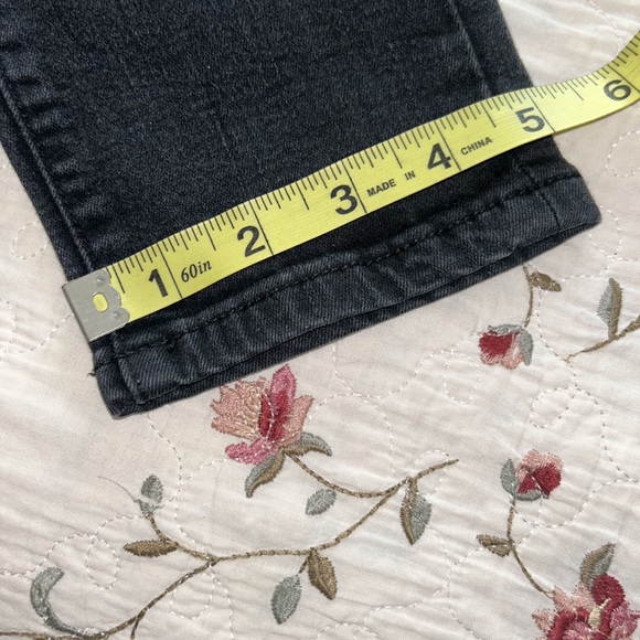 KanCan🖤Skinny Distressed Black JEANS Midrise with Stretch🌻9/28 - Picture 10 of 13